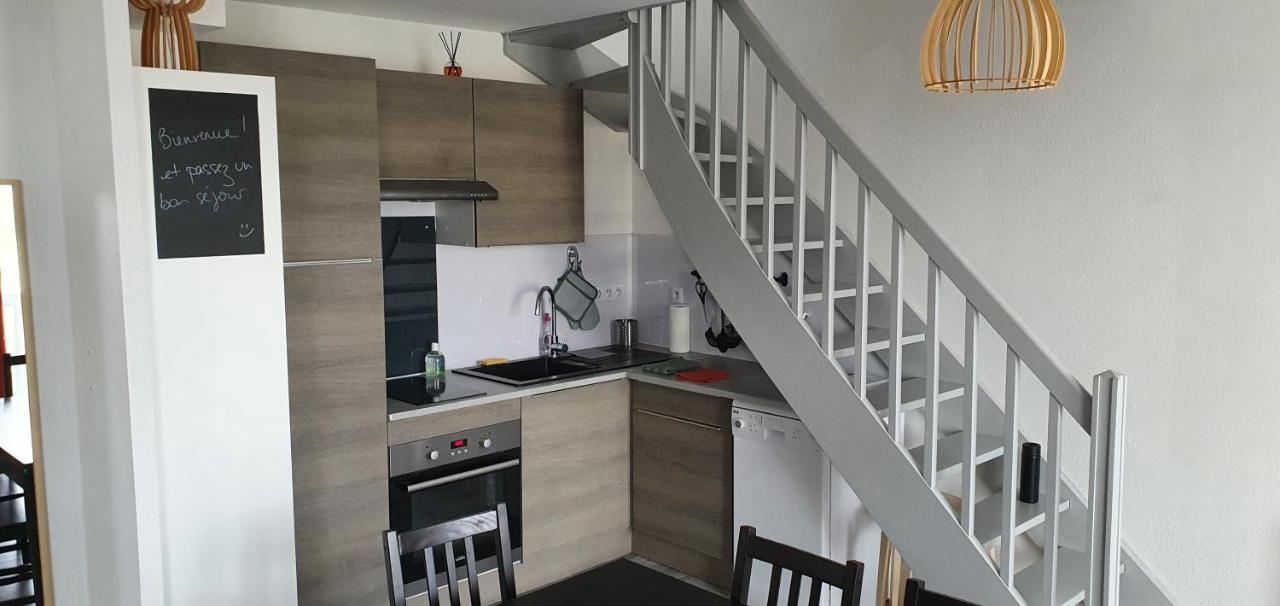 Stigi, Duplex De Standing A 100M De La Mer Уистреам Экстерьер фото